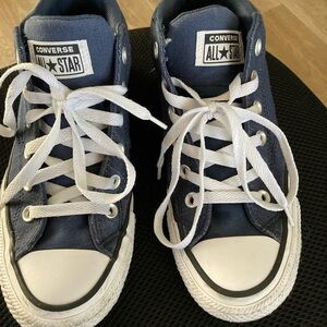 Converse UNISEX Navy High-Top Sneakers